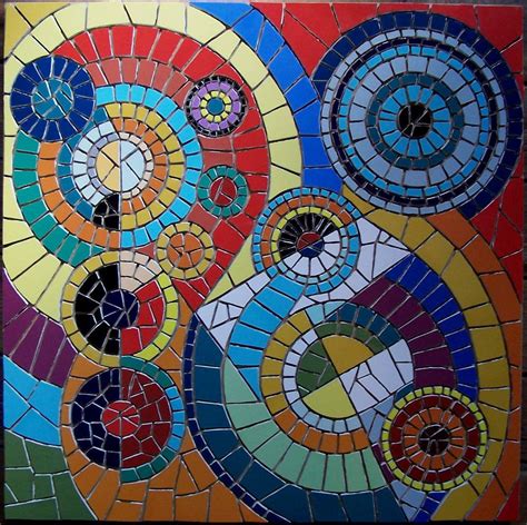 Mosaic With Intricate Circles And Colors Mosiac Mosaic Art Mosaic Glass Mosaic Tiles Stained