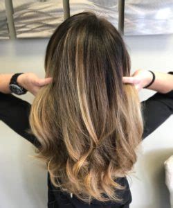 CAT RAMBUT PERTAMA KALI | CERITA BINKDOTZ