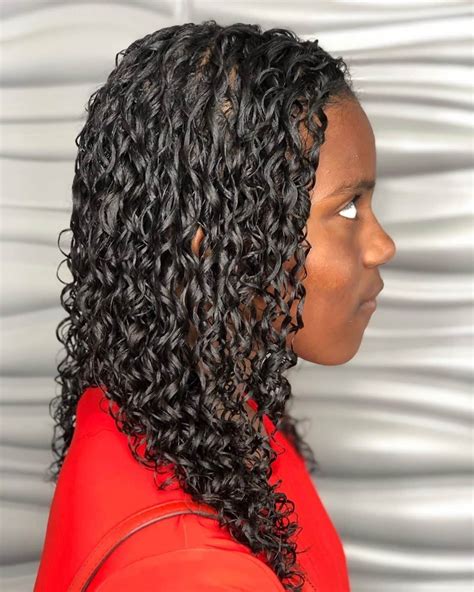 19 Wavy Perm Hairstyle Ideas For A Stylish Beachy Look