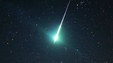 Spectacular Meteor Shower To Light Up Skies This Week Nasa Latest
