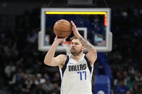 Luka Doncic Returns For Mavs To Face Lakers After Missing 3 Games Because Of Sprained Ankle