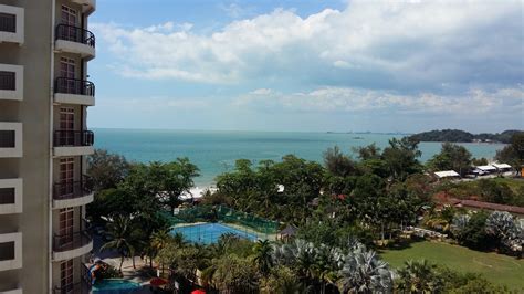 Ancasa residences, port dickson by ancasa hotels & resorts provides a large outdoor swimming pool, 3 dining options and. Tentang Hidup: Review Hotel Ancasa All Suite Resort & Spa ...