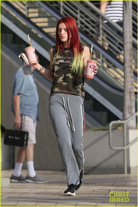 Bella Thorne Shows Off Her New Bright Red And Green Hair Photo 3809509