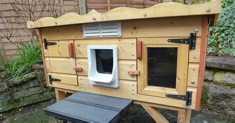 Cuccia per gatti da esterno luxor. Cucce per gatti da esterno, utili o no?