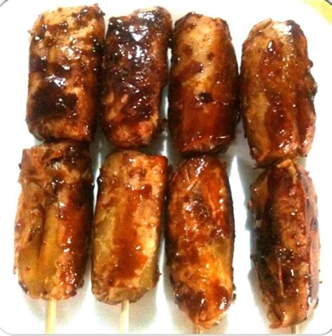 Turon is a popular snack and street food amongst filipinos.1 these are usually sold along streets with banana cue,2 camote cue, and maruya. Turon Deep Fried Banana Rolls
