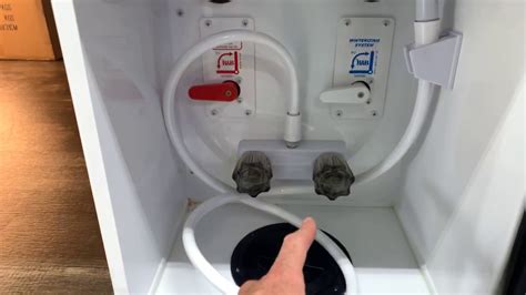 Most affordable mid bunk fifth wheel full profile 2020 keystone sprinter 31fwmb. In Depth Look at The Top Selling Mid Bunk Fifth Wheel ...