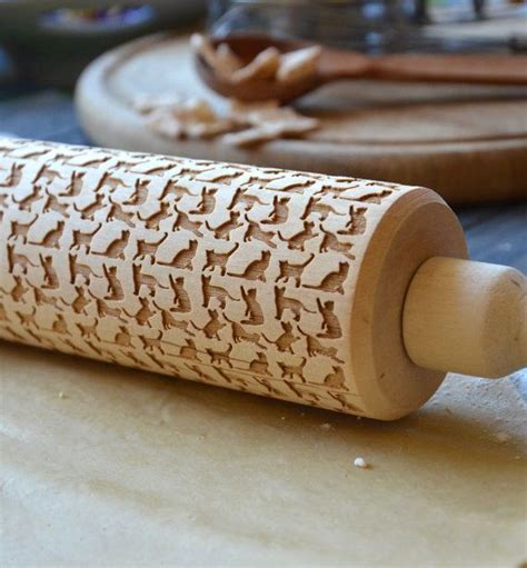 02 Cats Pattern Engraved Rolling Pin Animal Embossed Rolling Pin Wooden