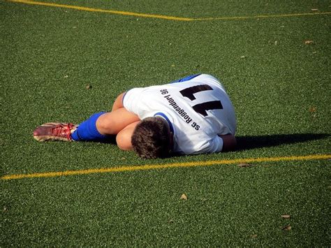 Savesave dino merah for later. Dino Merah Adalah Setan / Raihan Gol 'Setan Merah' Paling ...