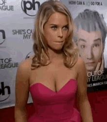 Alice Eve Blonde Gif Alice Eve Blonde Boobs Discover Share Gifs
