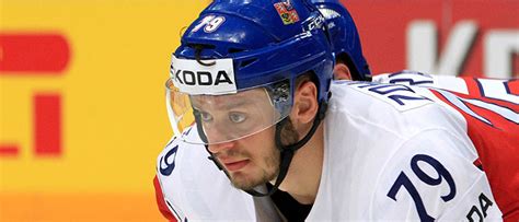 Tomáš zohorna (born on january 3, 1988, in havlíčkův brod ) is a czech professional ice hockey center / left winger. HC DYNAMO PARDUBICE - Puk mám schovaný, usmíval se Tomáš ...