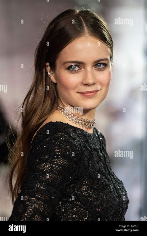 london uk hera hilmar at the world premiere of mortal engines at cineworld leicester square