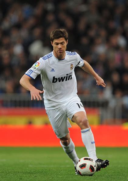 En cambio, xabi alonso, entrenador del infantil a del real madrid, ha podido adquirir lo mejor de cada uno de ellos. Xabi Alonso (Real Madrid - Hercules) - Xabi Alonso Photo ...
