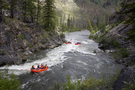 Rafting The Middle Fork Of The Salmon River In Idaho Mountainzone