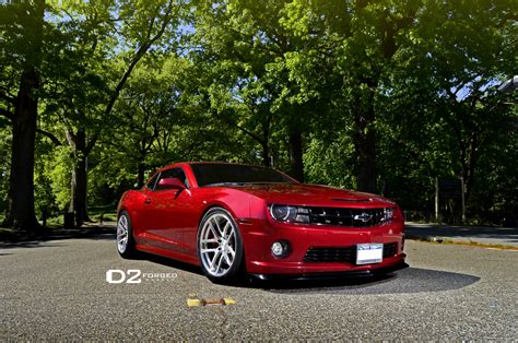 Chevrolet Camaro On 20 Inch D2forged Wheels Sour Cherry Autoevolution