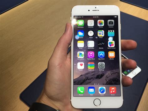Appadvice Goes Hands On With Apple S New Iphone 6 And Iphone 6 Plus