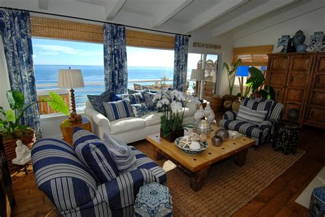 Everything Coastal Sea Blue And White Always A Classic Beach House Look