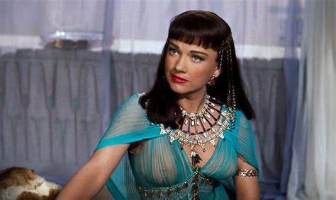 Anne Bexter As Nefretiri Cinema In Anne Baxter Ten Commandments Movies