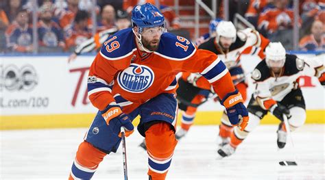 Edmonton oilers page on flashscore.com offers livescore, results, standings and match details. Edmonton Oilers clean out lockers, reflect on turnaround ...