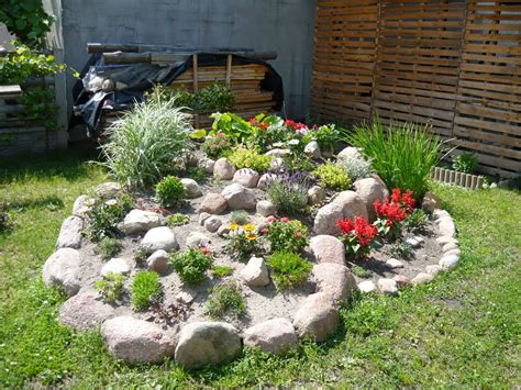 ogród przed domem inspiracje - Szukaj w Google | Garden, Plants