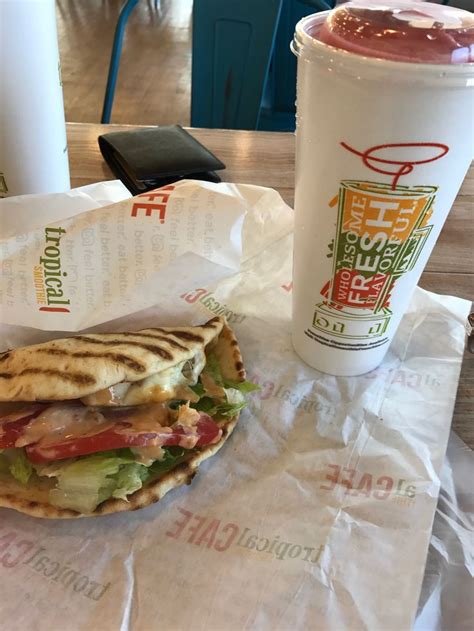 Tropical Smoothie What I Get Flatbread Chipotle Chicken Club