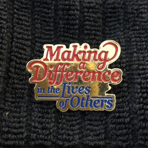 Making A Difference In The Lives Of Others Lapel Pen Gem