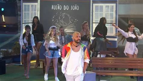 ++ boninho sobre prova do líder do bbb 21: 'BBB 21': Festa do Líder João tem sala de aula, muito funk ...