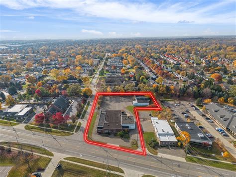 40375 Grand River Ave, Novi, MI 48375 | LoopNet