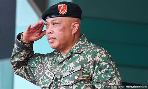 Tentara belanda sedang bertugas menjaga daerah aman yang ditetapkan oleh pbb ketika daerah itu diserbu. Panglima tentera nafi kereta kebal berlegar di Putrajaya