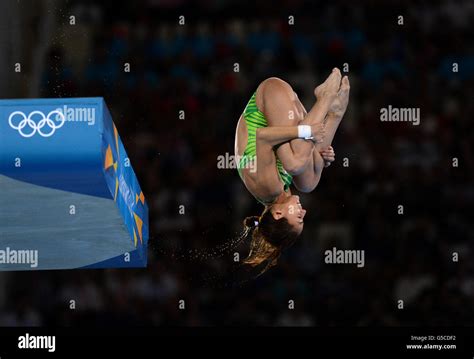 Mexicos Paola Espinosa Sanchez In Action During The Womens 10m