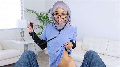 Hijab Hookup Perfect Assed Arab Nurse In Hijab Takes Good Care Of Her
