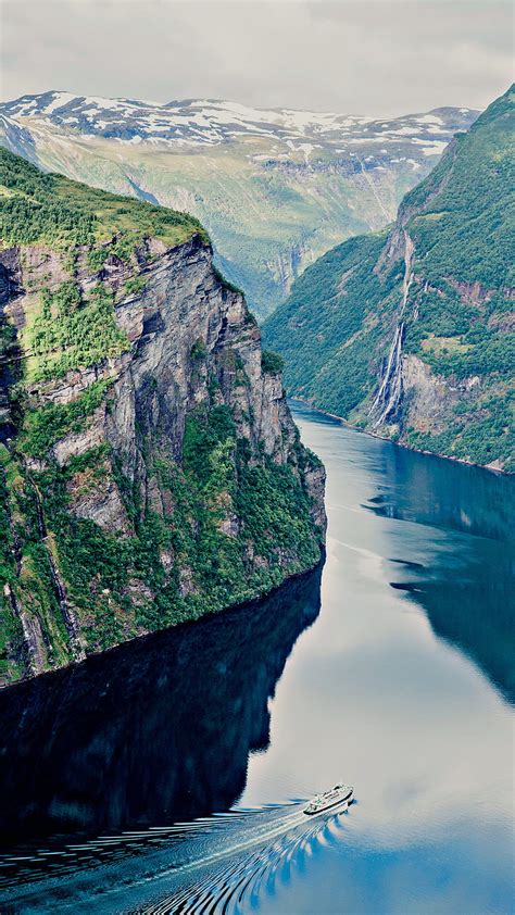 Dramatic Nature Boat Fjord Geiranger Norway Scenery Sea Hd Phone