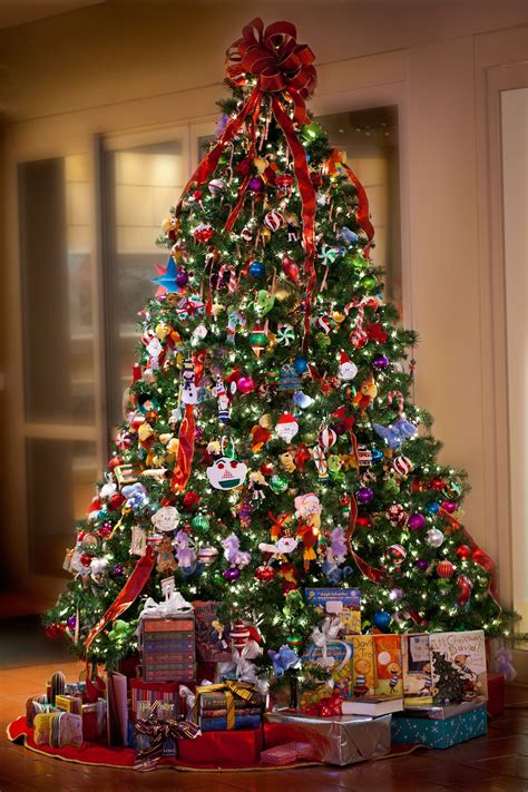 Maybe you would like to learn more about one of these? Christmas trees | Tannenbaum schmücken, Christbaumschmuck ...