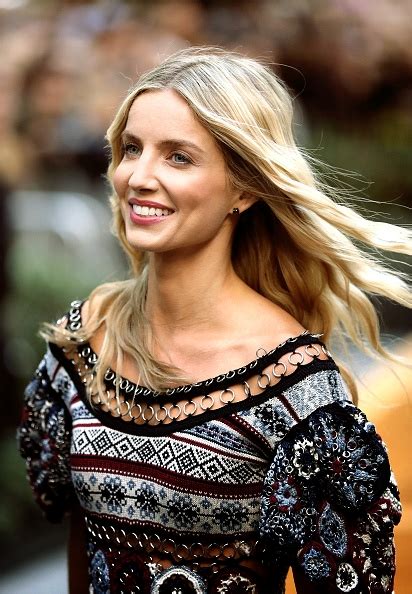 Annabelle Wallis Awesome Profile Pics Whatsapp Images