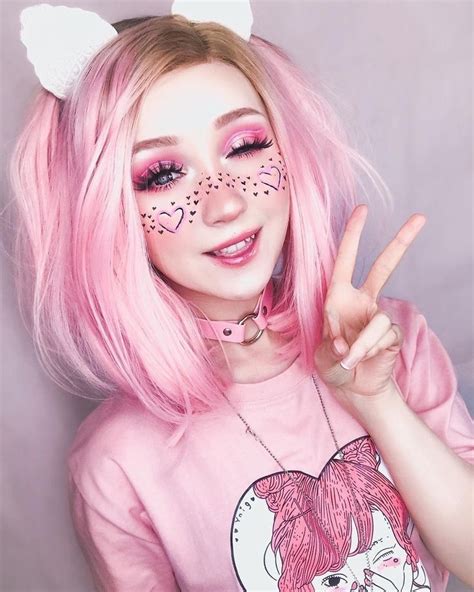 Pin By Annie On Cosplay Pastel Goth Makeup Pastel Makeup Cute Makeup
