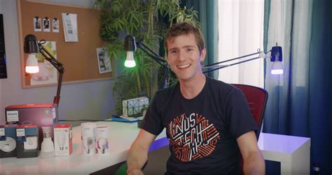 4 Reasons Linus Tech Tips Mastered Youtube Marketing While Wearing