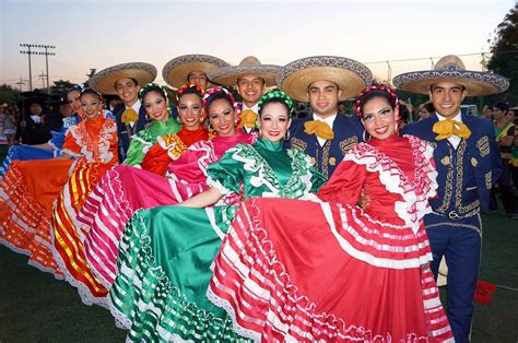 Traje Típico De México Conoce La Vestimenta Mexicana Atelier Yuwaciaojp