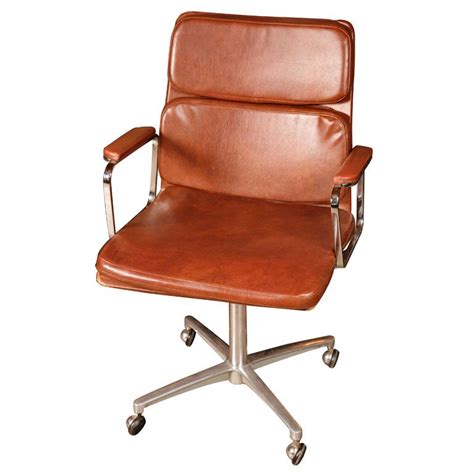 Leather Desk Chair On Wheels