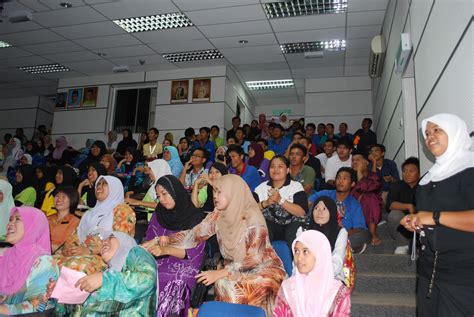 Check spelling or type a new query. .: Kolej Komuniti Ledang