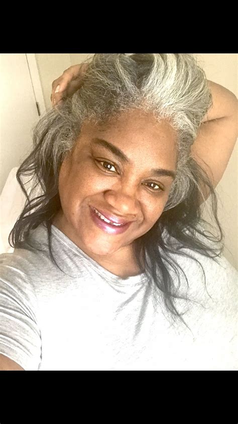 Grey Hair Inspiration Aging Gracefully Quick Beauty Women Beauty Illustration Woman
