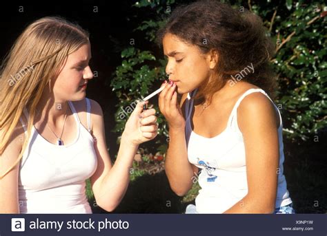 Very Young Girl Smoking Smoking Teen Videos