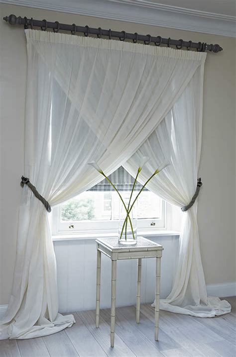 Elegant Window Dressing To Enhance Your Home