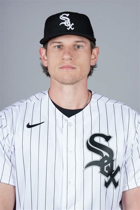 Holy Cross Grad Declan Cronin Makes Mlb Debut With Chicago White Sox