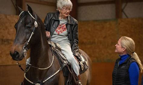 Determined 97 Year Old Woman Rides A Horse Horses Woman Riding Horse
