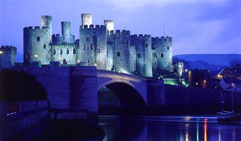 Caerphilly Castle Architecture Widescreen Wallpapers 98932 Baltana