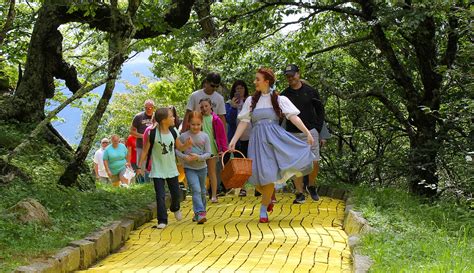 North Carolina Land Of Oz Theme Park Reopening For Summer Tours Wwaytv3