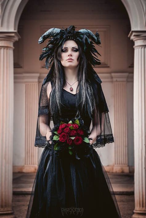Model Vipers Doll Photograpy Phrenetica Gothic And Amazing