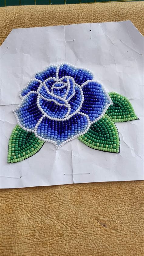 Pin By Pamela Harding On Bead Designs Beaded Flowers Patterns Native
