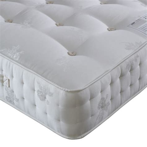 Whats The Difference Between Tufts Or Quilted Mattresses Best Beds