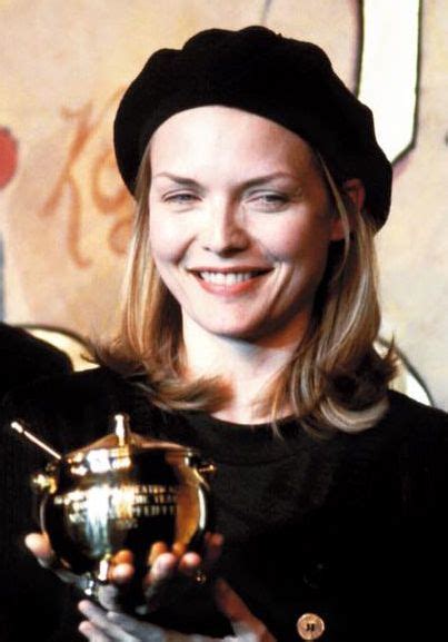 Michelle Pfeiffer That White Gold Pin Van Hugh Devers Op Michelle