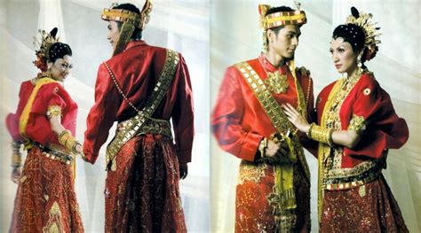 Maybe you would like to learn more about one of these? Busana Pengantin Bugis Makassar yang Memikat - Mahligai ...